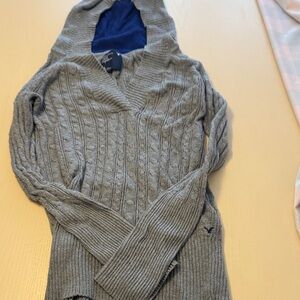 American Eagle Gray Cable Knit women's hooded Sweater